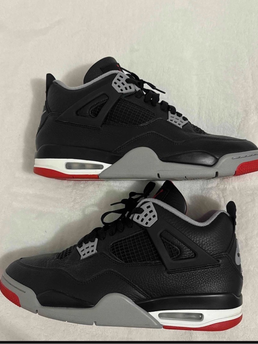 Air Jordan 4 Retro "Bred Reimagined"